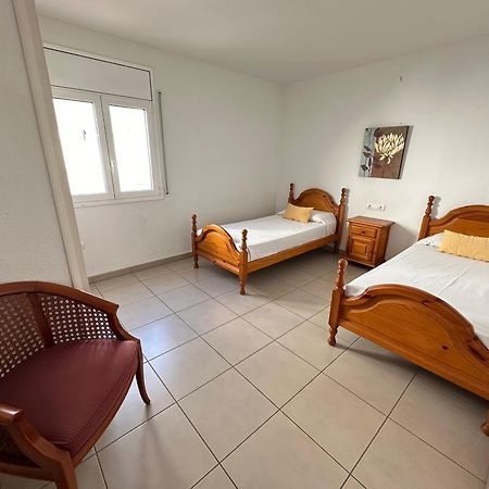 Agi Riera La Cuana Apartment โรเซส ภายนอก รูปภาพ